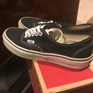Vans Authentic